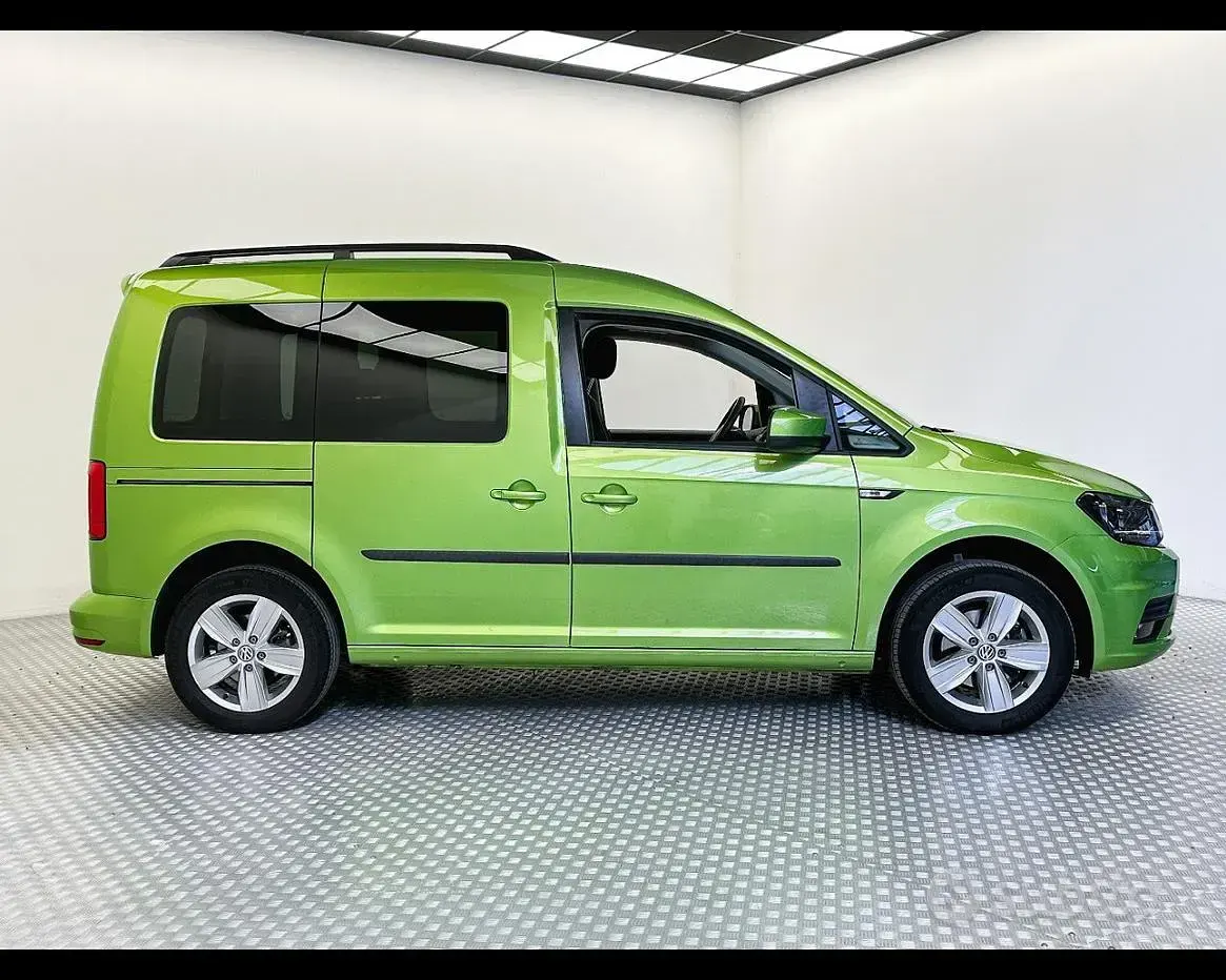 Occasion VW Caddy Comfortline 102 ch (75 kW) 2020 Vert Monospace