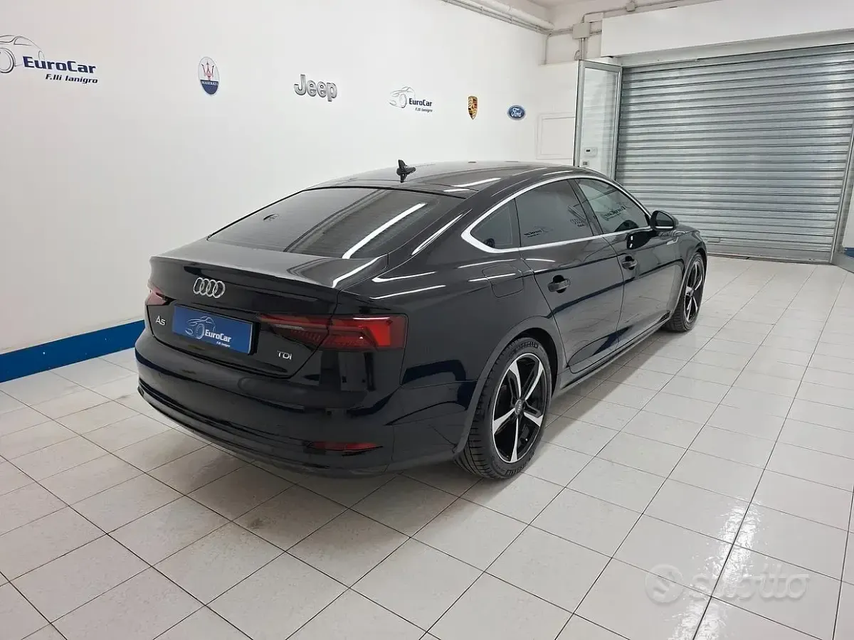 Usata Audi A5 Business 150 CV (110 kW) 2018 Nero Coupé
