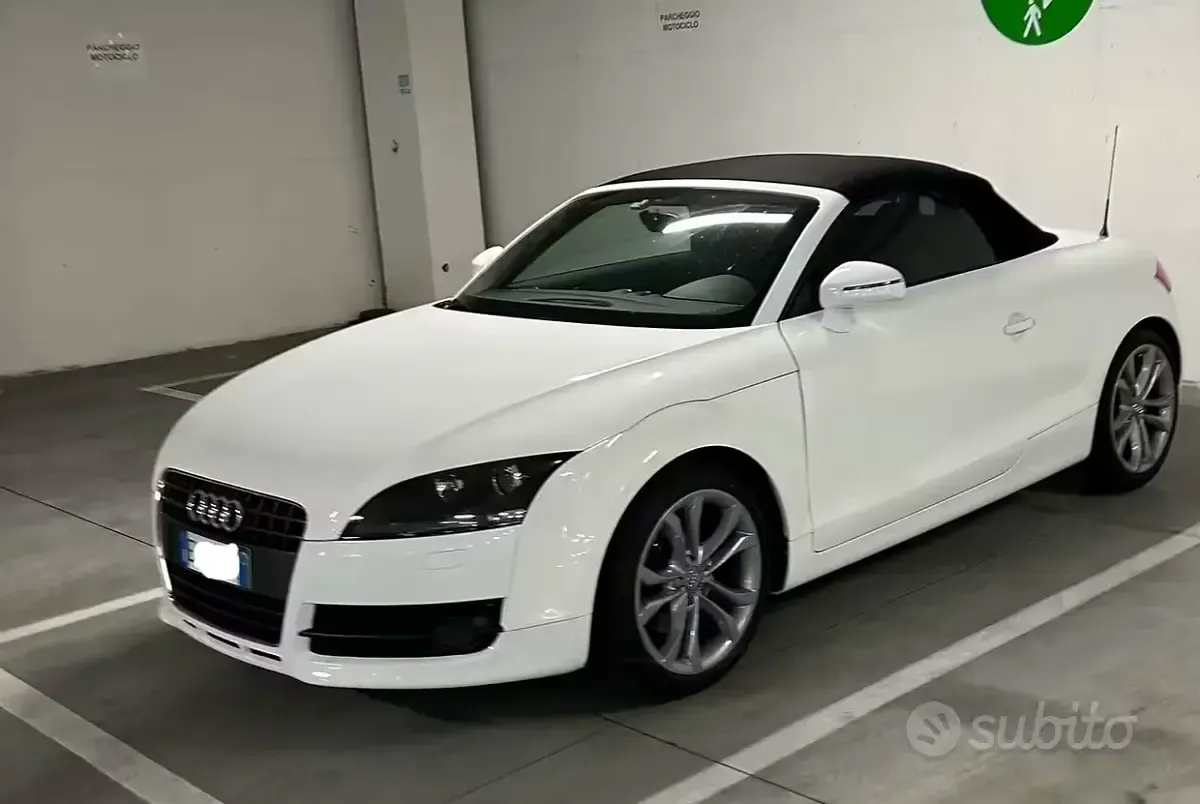 Usata Audi TT Roadster 160 CV (117 kW) 2010 Bianco Cabrio