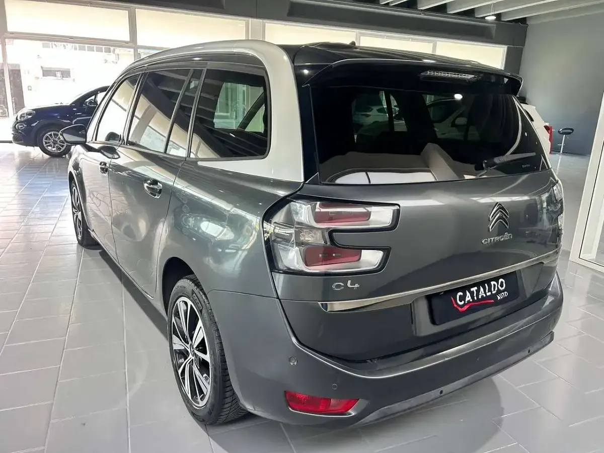 Usata Citroën Grand C4 Picasso Business Class 120 CV (88 kW) 2017 Grigio Monovolume