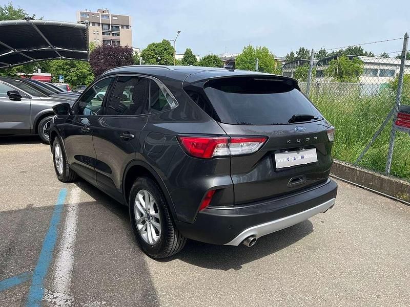 Usata Ford Kuga Titanium 120 CV (88 kW) 2024 Grigio SUV