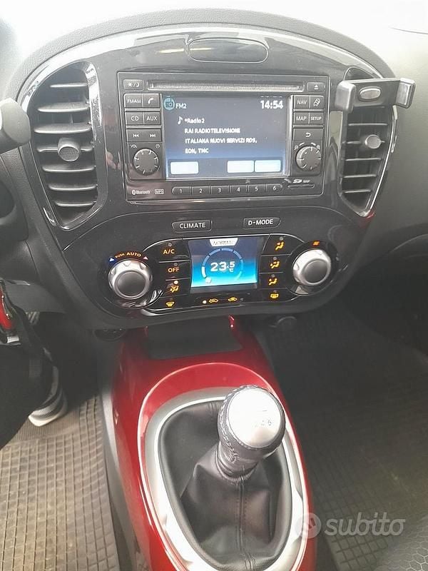 Usata Nissan Juke 110 CV (80 kW) 2011 Bianco SUV