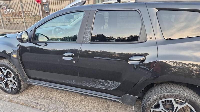 Usata Dacia Duster 115 CV (84 kW) 2020 Nero SUV