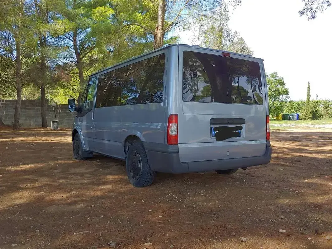 Usata Ford Transit Tourneo 140 CV (102 kW) 2006 Blu/azzurro Furgone