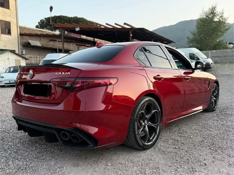 Gebraucht Alfa Romeo Giulia Quadrifoglio 510 PS (375 kW) 2016 Rot Limousine