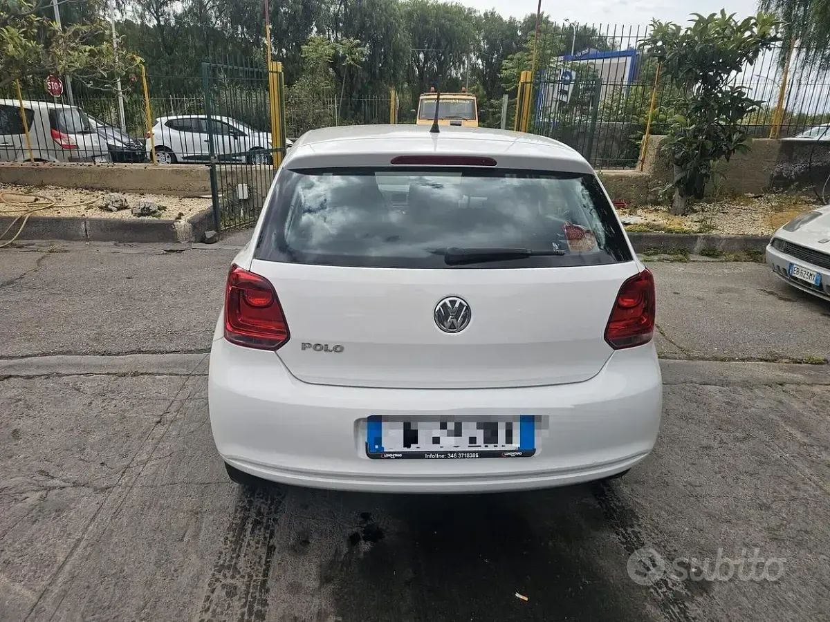 Usata VW Polo Comfortline 60 CV (44 kW) 2013 Bianco Utilitaria