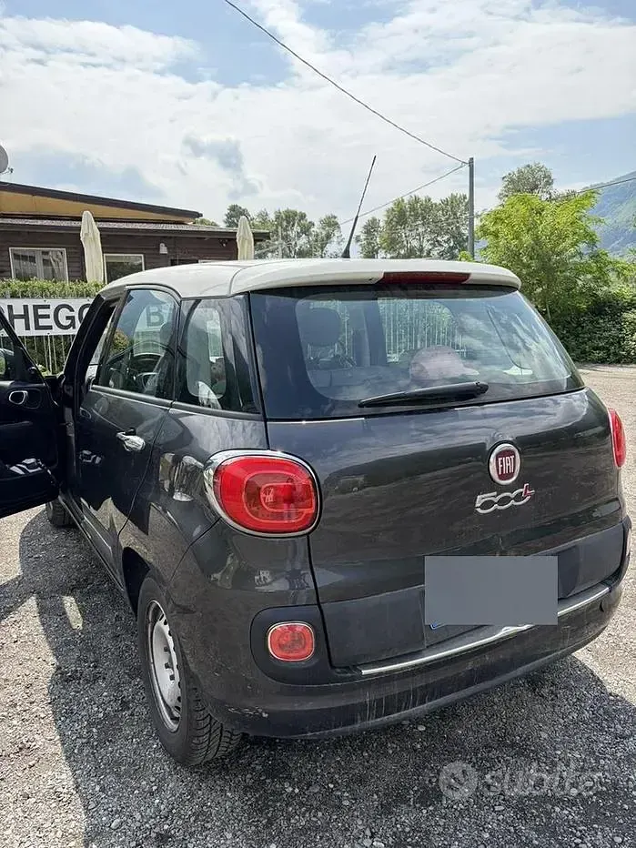 Usata Fiat 500L Pop Star 105 CV (77 kW) 2015 Grigio Monovolume