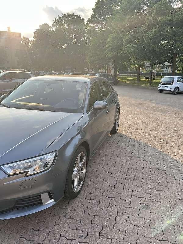 Usado Audi A3 Sport 116 CV (85 kW) 2017 Berlina