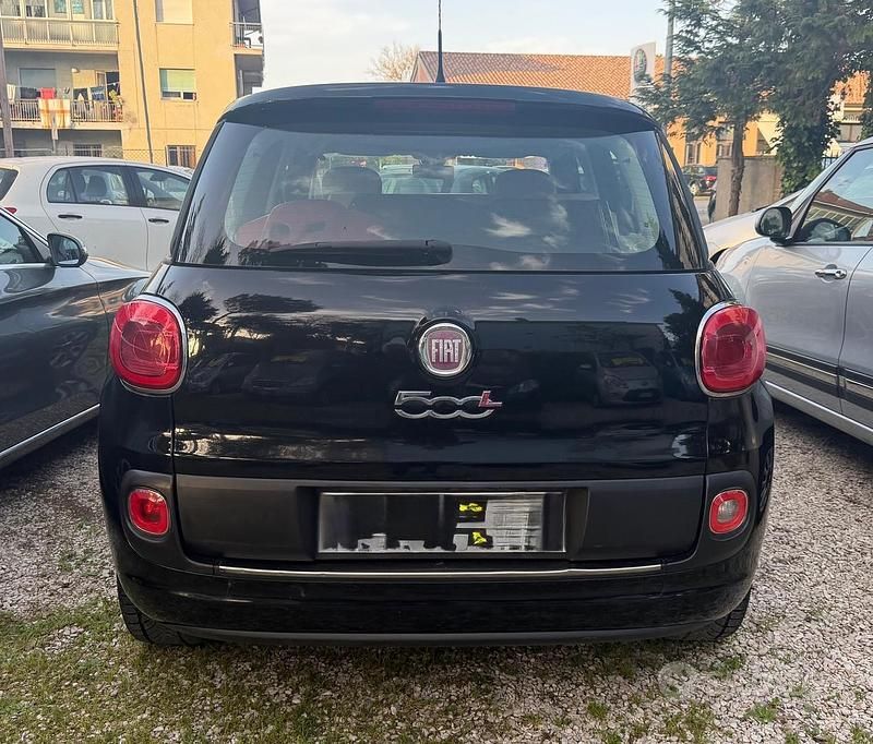 Usata Fiat 500L Pop Star 95 CV (69 kW) 2012 Nero Monovolume