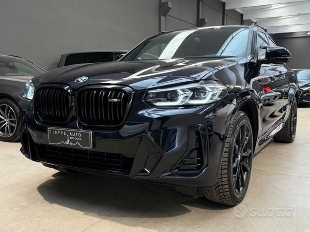 Blu metallizzato Usata 2024 BMW X4 Efficient Dynamics SUV | 56.900 € (Super prezzo) - Immagine 1/4