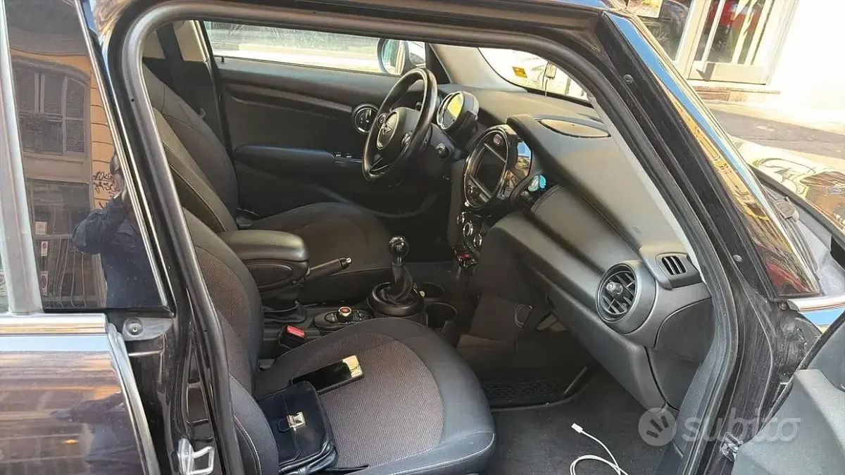 Usata Mini ONE 2015 Nero Utilitaria