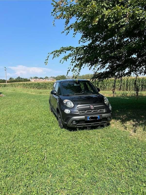 Grigio Usata 2021 Fiat 500L Connect Monovolume | 12.300 € (Buon prezzo) - Immagine 1/4