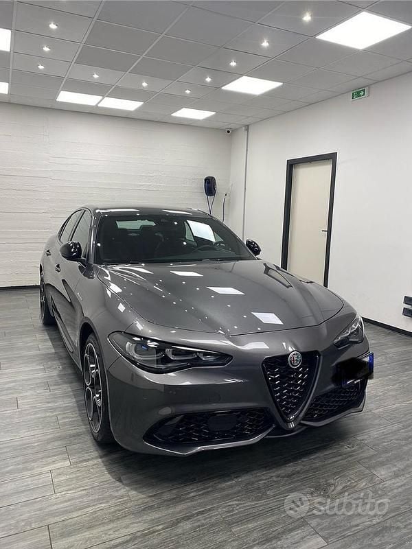 Usata Alfa Romeo Giulia Veloce 280 CV (205 kW) 2023 Grigio Berlina