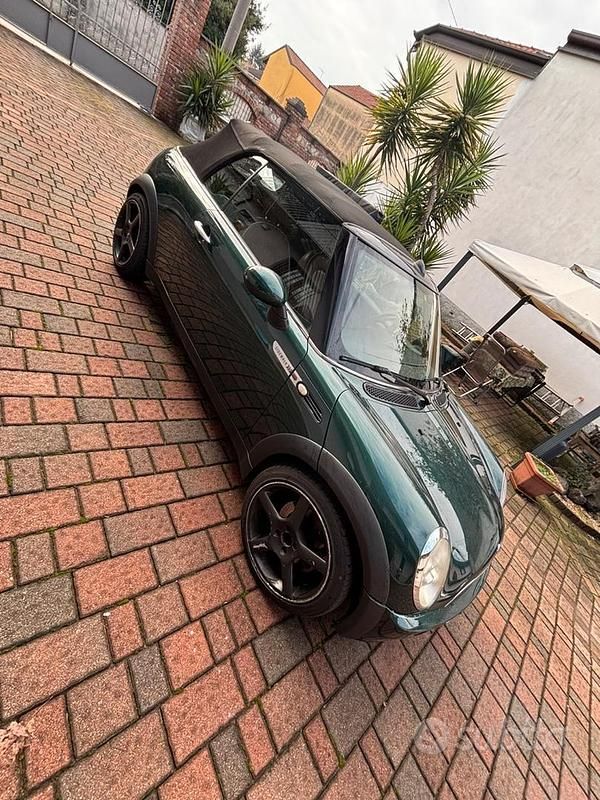 Usata Mini One Cabriolet 90 CV (66 kW) 2007 Verde Cabrio