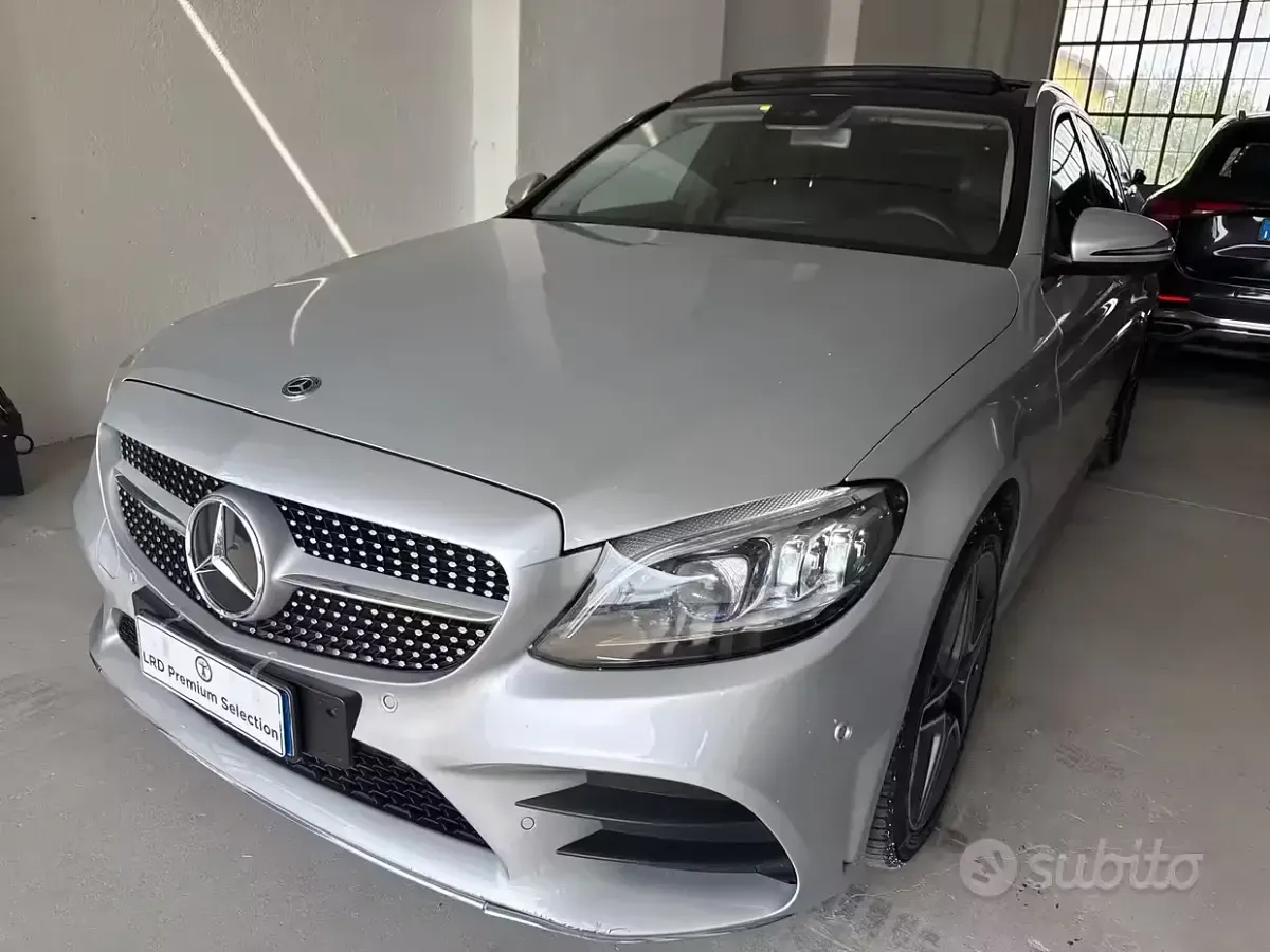 Usata Mercedes C220 Premium 194 CV (142 kW) 2020 Grigio Station wagon