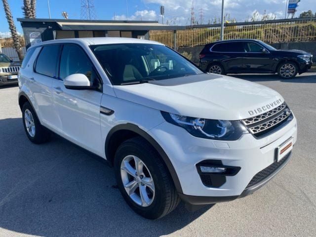Usata Land Rover Discovery Sport Landmark 180 CV (132 kW) 2016 Bianco pastello SUV