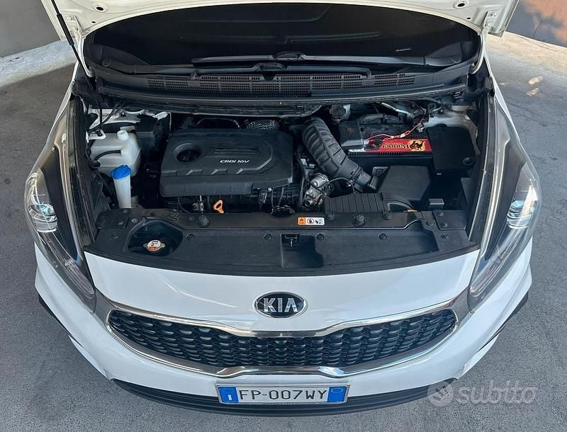 Usata Kia Carens 115 CV (84 kW) 2018 Bianco Monovolume