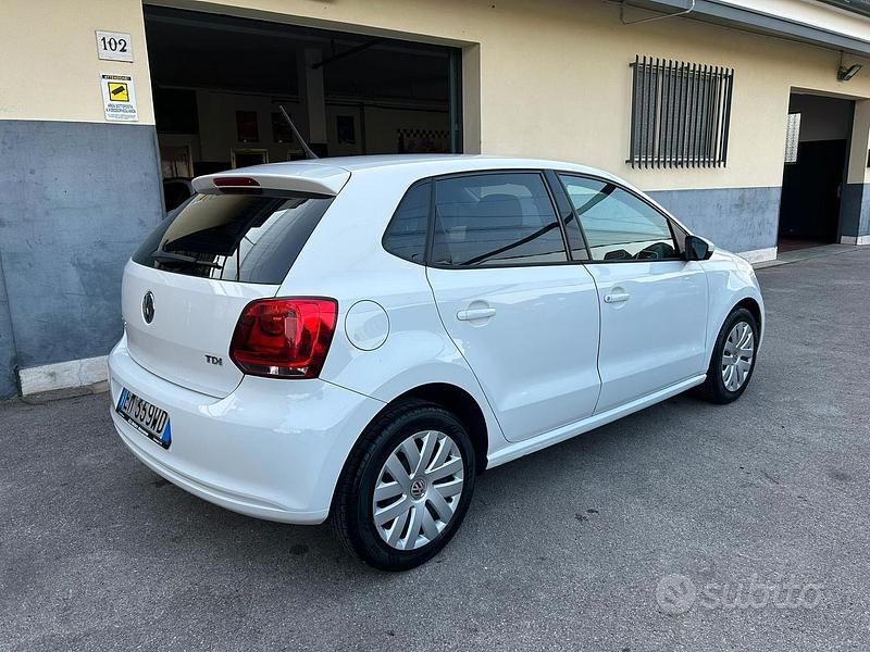 Usata VW Polo 75 CV (55 kW) 2012 Bianco Utilitaria