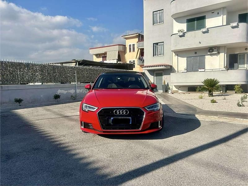Rosso Usata 2016 Audi A3 Sport Tre volumi | 14.500 € (Buon prezzo) - Immagine 1/4