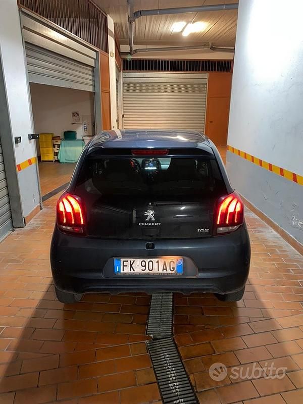 Usata Peugeot 108 2017 Blu Utilitaria