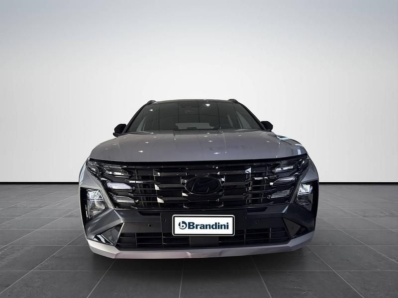 Nuova Hyundai Tucson 150 CV (110 kW) 2026 Shimmering silver  two tone SUV