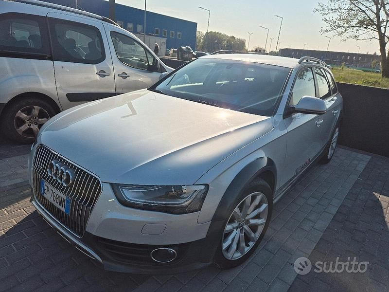 Usata Audi A4 Allroad 177 CV (130 kW) 2012 Grigio Station wagon