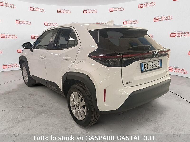 Usata Toyota Yaris Cross Active 116 CV (85 kW) 2025 Bianco SUV