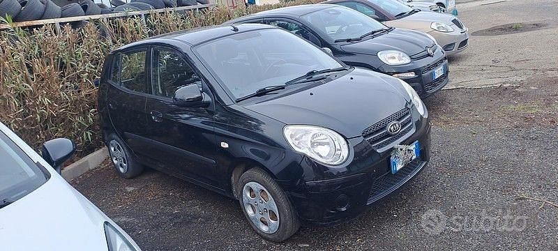 Usata Kia Picanto 65 CV (47 kW) 2009 Nero Utilitaria