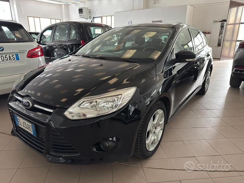 Usata Ford Focus Titanium 100 CV (73 kW) 2013 Nero Berlina
