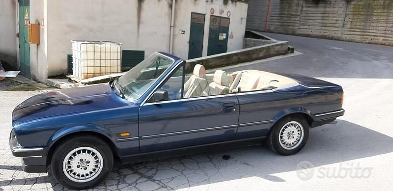 Usata BMW 320 Cabriolet Efficient Dynamics 1987 Cabrio