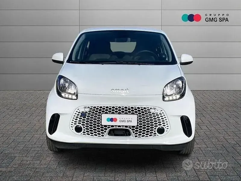 Usata Smart ForFour Electric Drive Passion 41 kW (56 CV) 2021 Bianco Berlina
