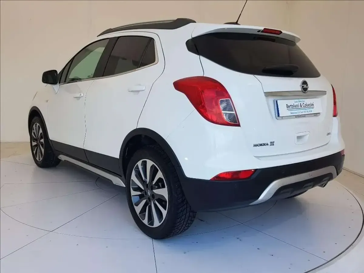 Usata Opel Mokka X Innovation 110 CV (80 kW) 2017 Bianco SUV