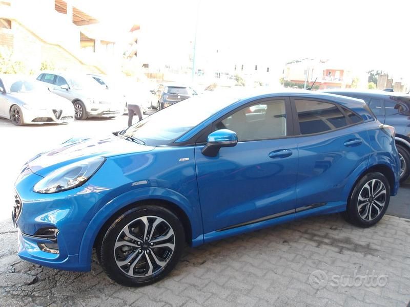 Usata Ford Puma 125 CV (91 kW) 2023 Blu SUV
