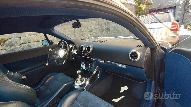 Usata Audi TT 180 CV (132 kW) 2002 Blu Coupé