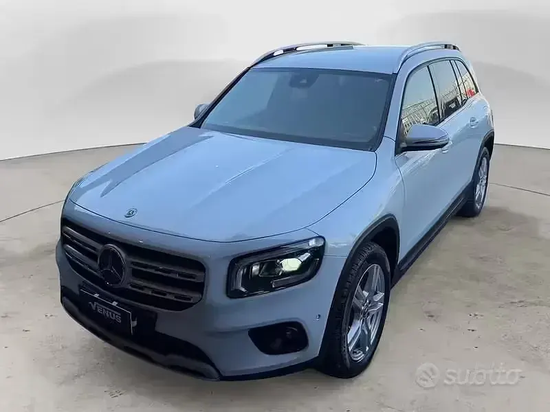 Begagnad Mercedes GLB200 150 HK (110 kW) 2020 Vit SUV
