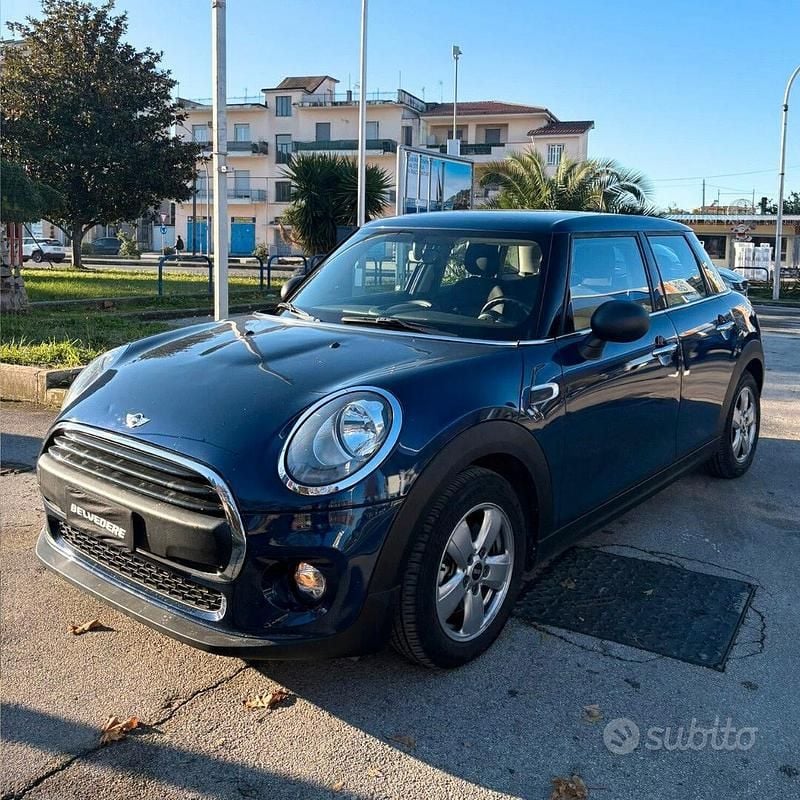 Blu Usata 2018 Mini ONE Due volumi | 12.000 € (Ottimo prezzo) - Immagine 1/4
