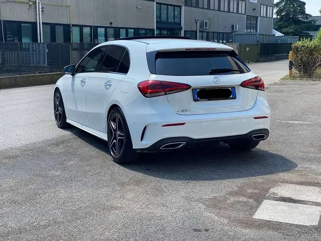 Usata Mercedes A200 Premium 163 CV (119 kW) 2019 Bianco Berlina