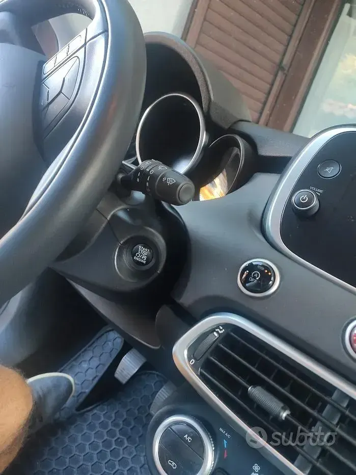 Usata Fiat 1600 Cross 120 CV (88 kW) 2018 Nero Utilitaria