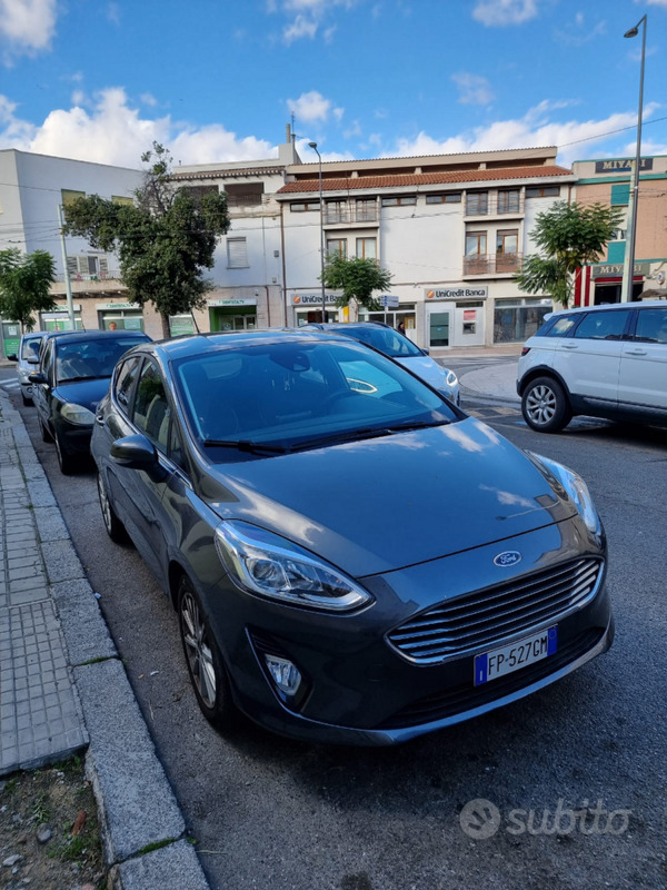 Usato 2018 Ford Fiesta 1.1 Benzin 85 CV (11.500 €)