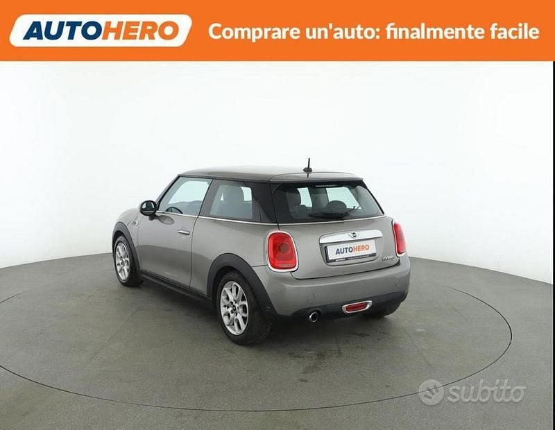 Occasion Mini Cooper D 116 ch (85 kW) 2017 Gris Citadine