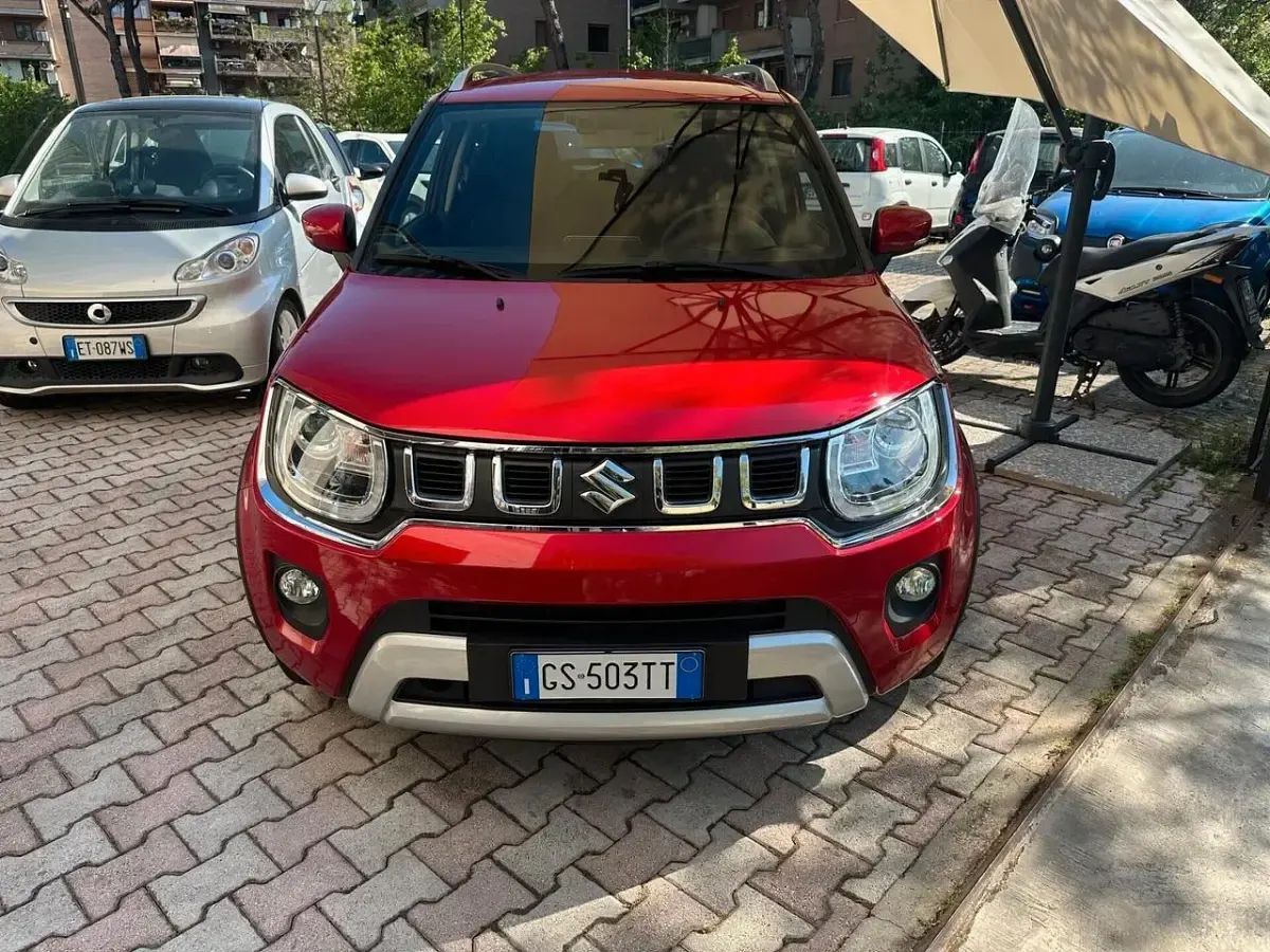 Usata Suzuki Ignis 83 CV (61 kW) 2023 Rosso SUV
