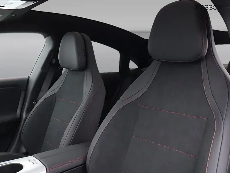 Nuova Mercedes CLA220 Premium 190 CV (139 kW) 2026 Grigio Berlina