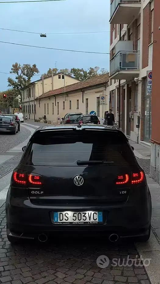 Usata VW Golf VI 110 CV (80 kW) 2008 Nero Utilitaria