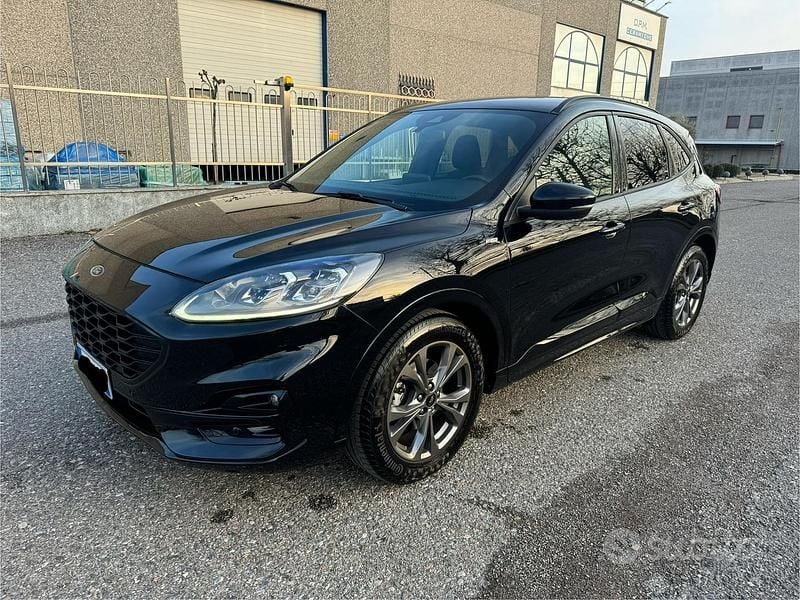 Nero Usata 2021 Ford Kuga ST-Line X SUV | 17.300 € (Super prezzo) - Immagine 1/4
