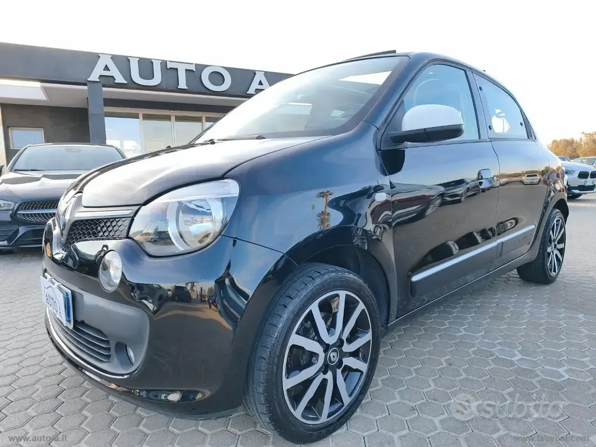 Usata Renault Twingo SE 69 CV (50 kW) 2015 Nero Utilitaria