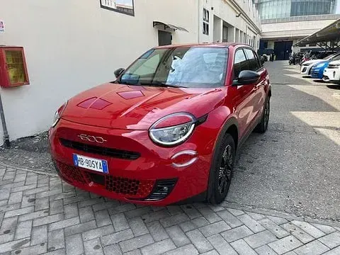 Usata Fiat 600 110 CV (80 kW) 2025 SUV