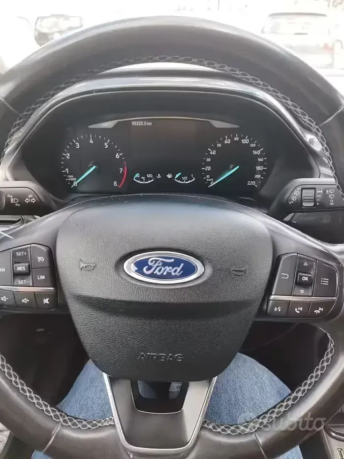 Second-hand Ford Puma 125 CP (91 kW) 2020 Negru SUV