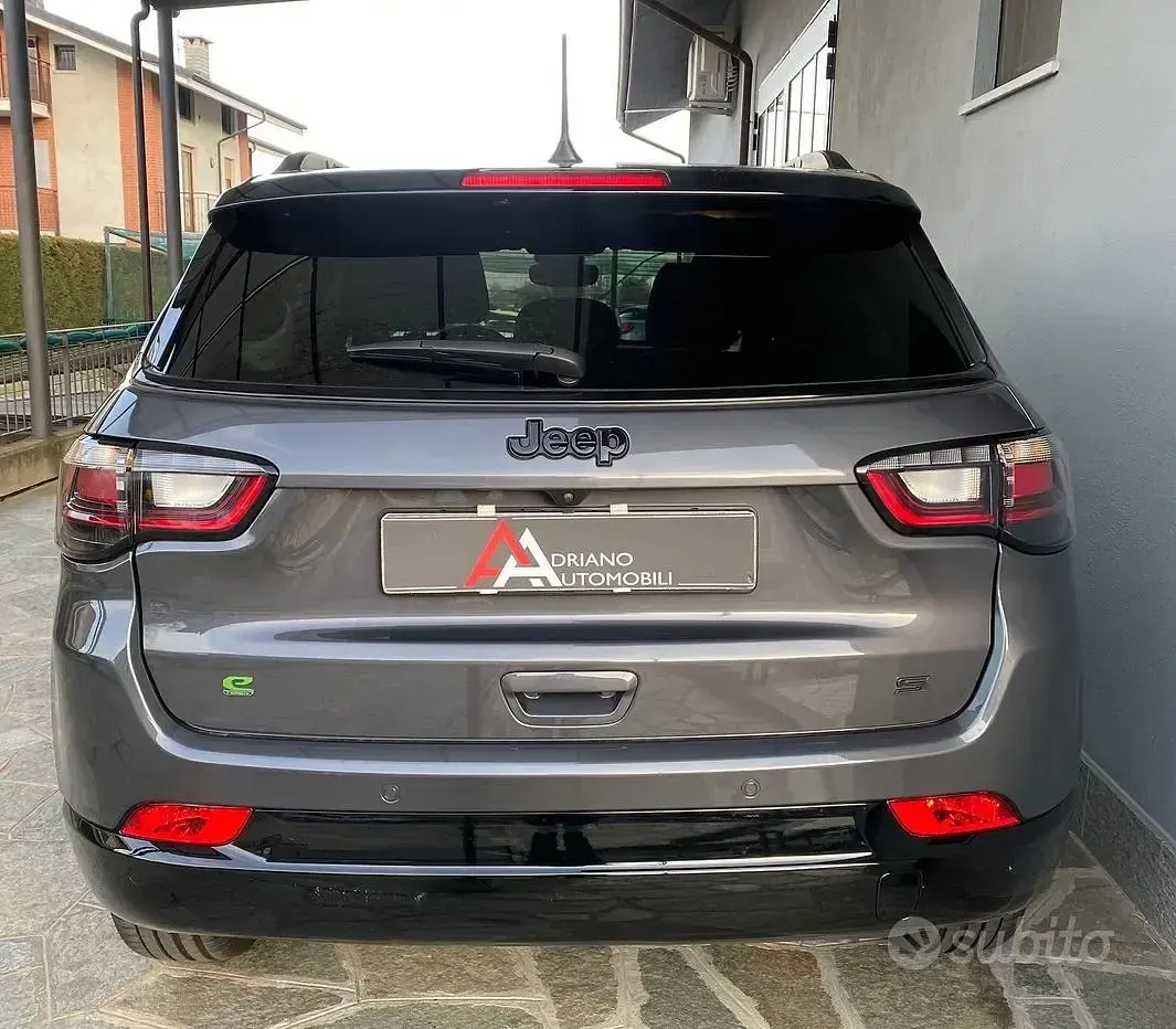 Occasion Jeep Compass 131 ch (96 kW) 2024 Noir SUV