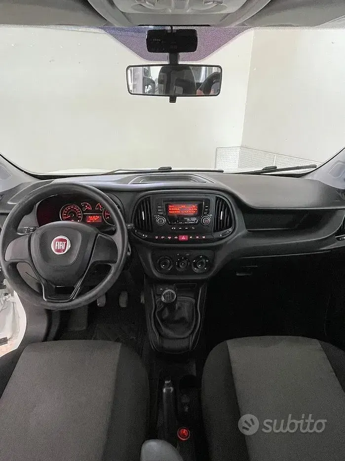 Usata Fiat Doblò 95 CV (69 kW) 2019 Bianco Monovolume