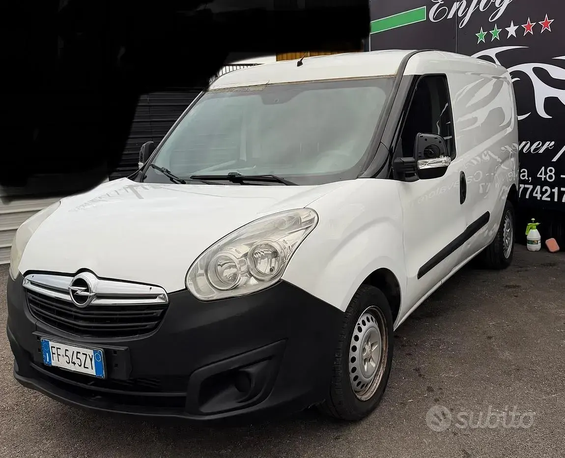 Usata Opel Combo 120 CV (88 kW) 2017 Bianco Monovolume